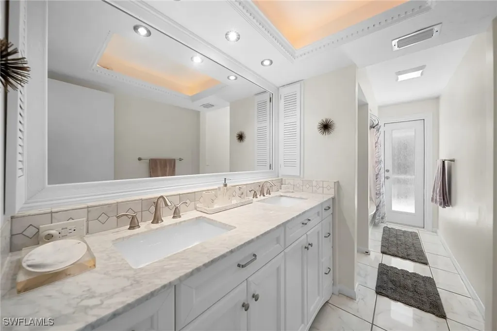 810 Scott Drive Marco Island FL 34145