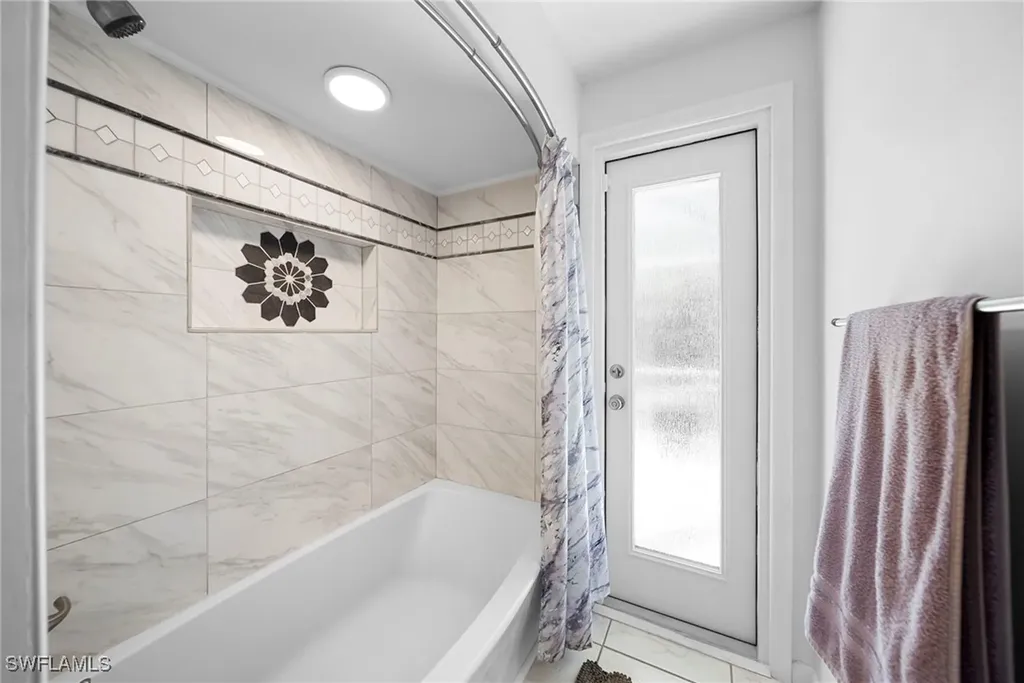 810 Scott Drive Marco Island FL 34145