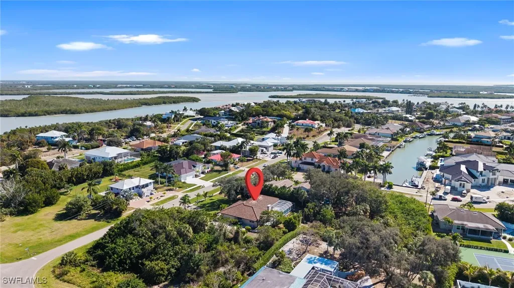 810 Scott Drive Marco Island FL 34145