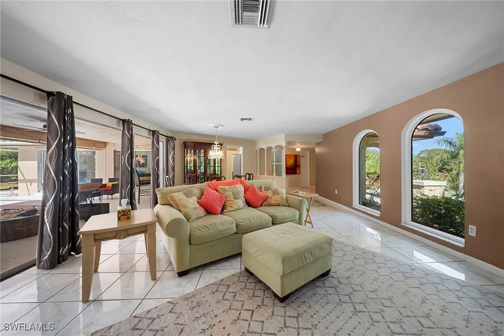 810 Scott Drive Marco Island FL 34145