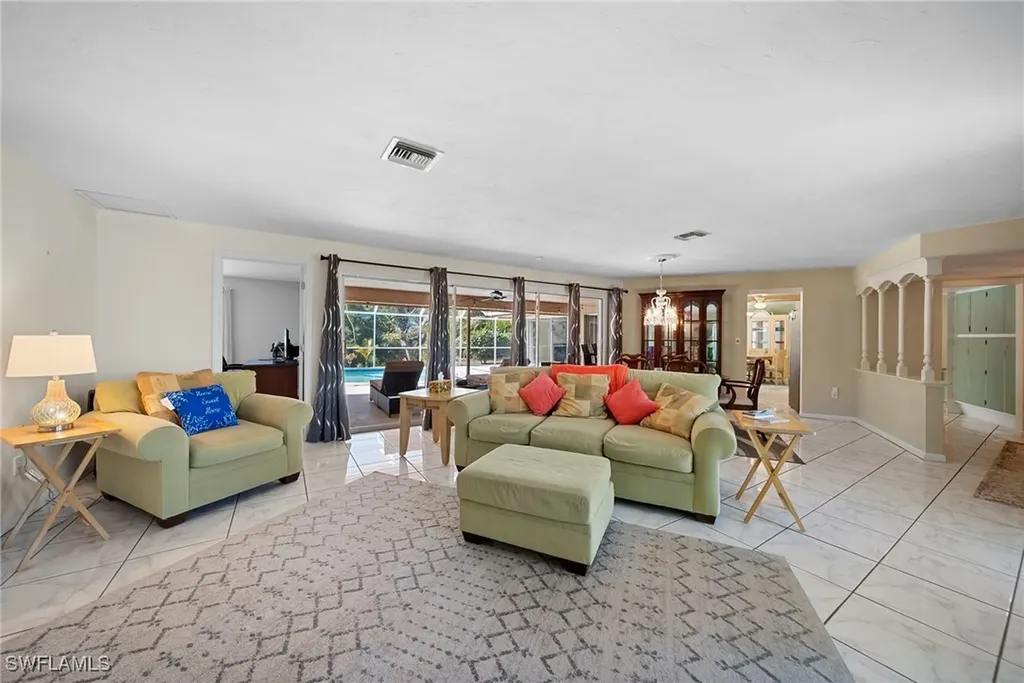 810 Scott Drive Marco Island FL 34145