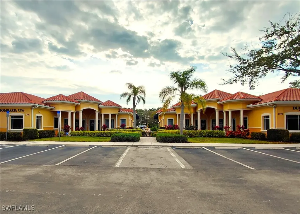3376 Woods Edge Circle Bonita Springs FL 34134