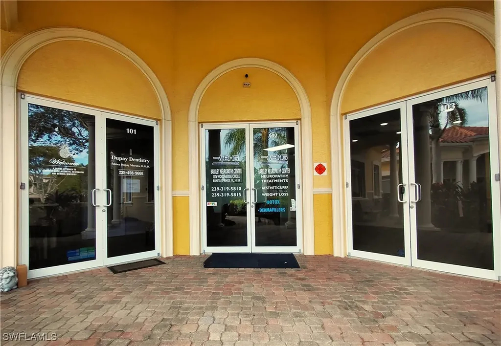 3376 Woods Edge Circle Bonita Springs FL 34134