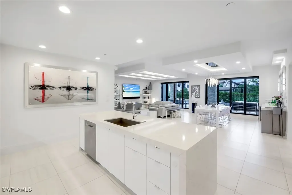 1135 3rd Avenue S Naples FL 34102