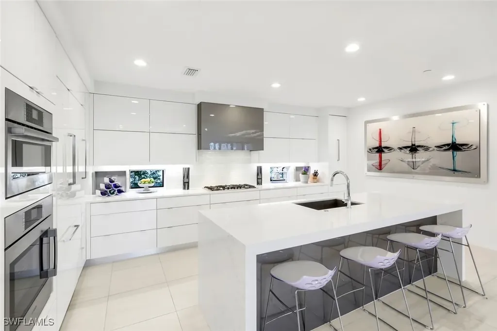 1135 3rd Avenue S Naples FL 34102