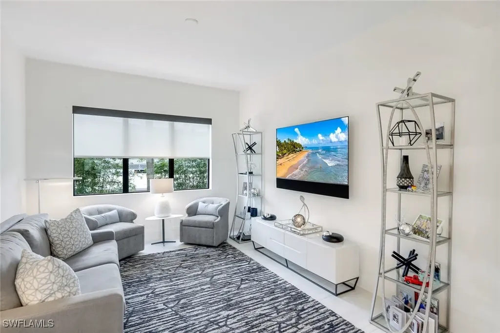 1135 3rd Avenue S Naples FL 34102