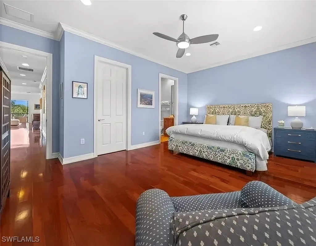 5045 Blauvelt Way Naples FL 34105