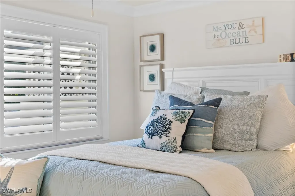 980 7th Avenue S Naples FL 34102