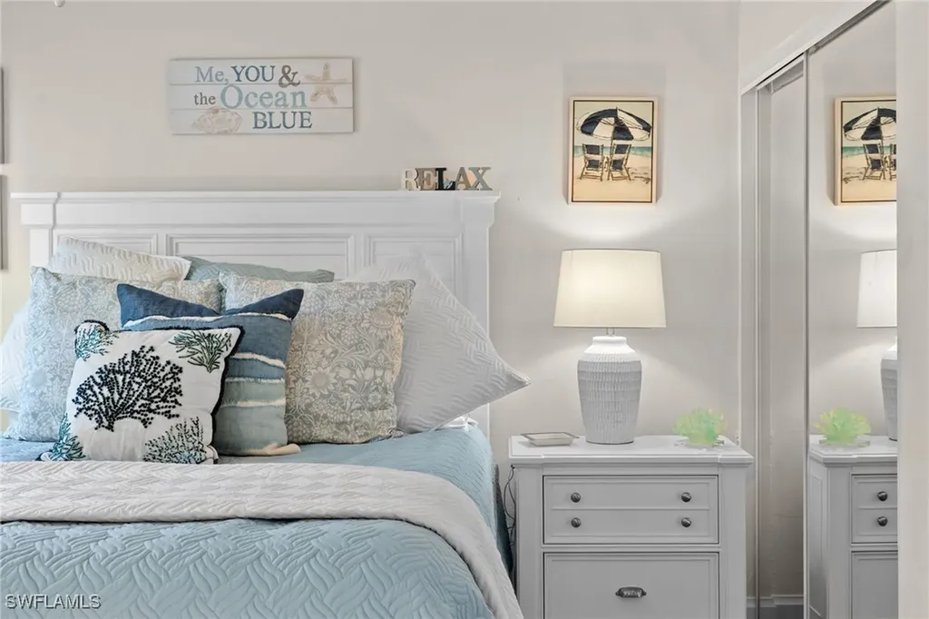 980 7th Avenue S Naples FL 34102