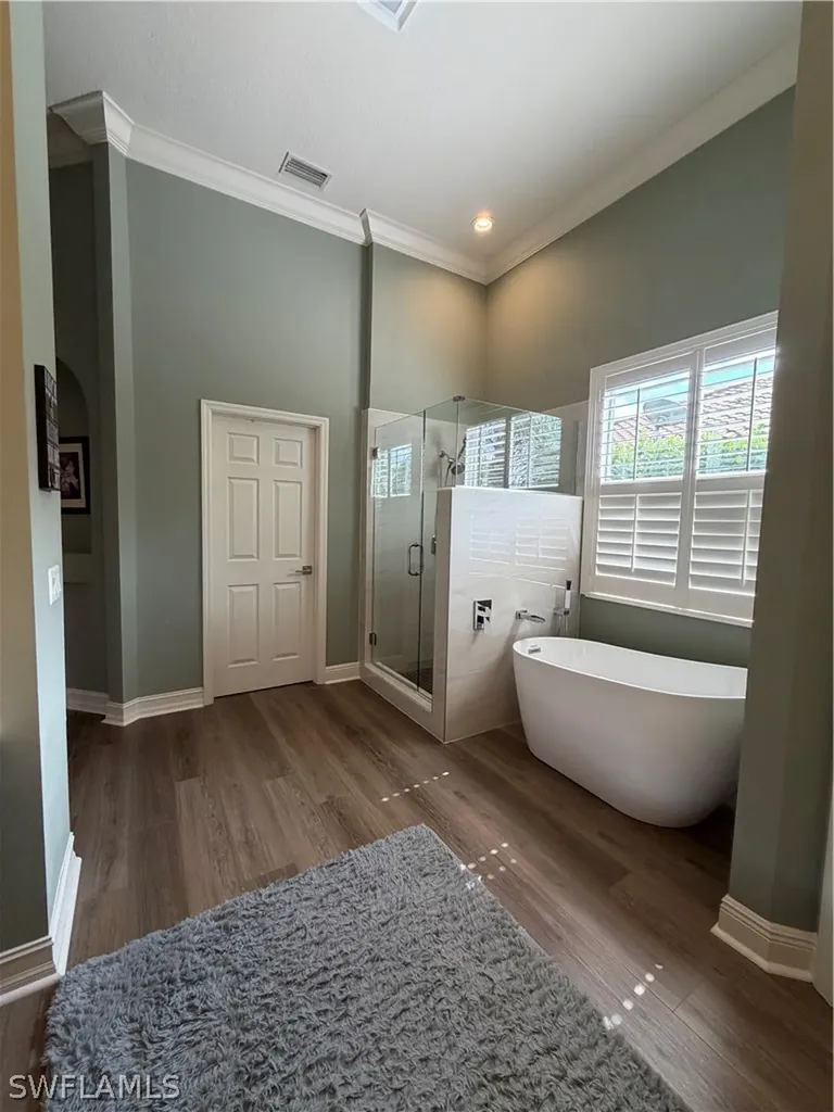 2143 Grove Drive Naples FL 34120