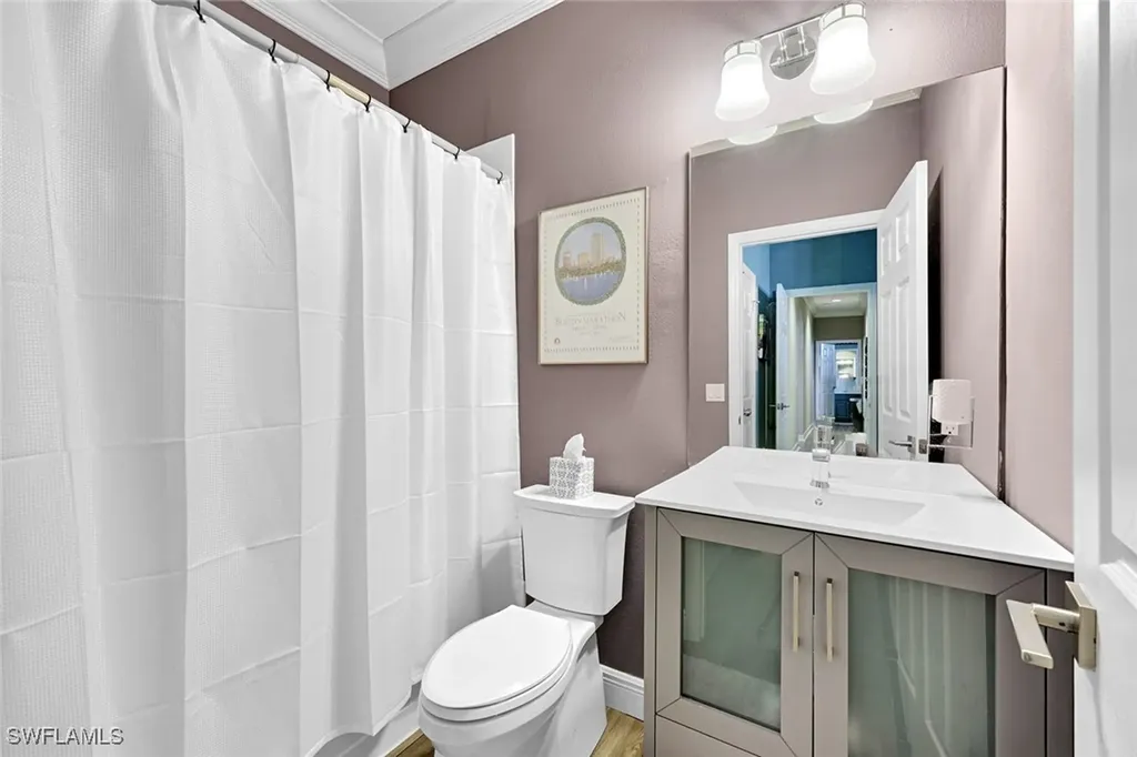 2143 Grove Drive Naples FL 34120