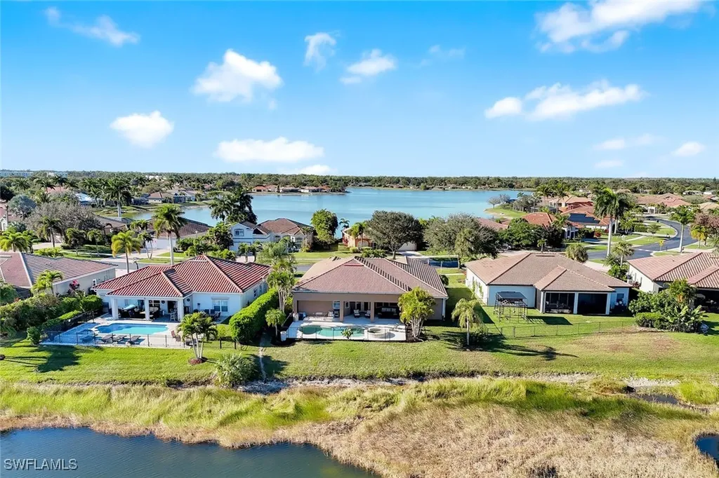 2143 Grove Drive Naples FL 34120