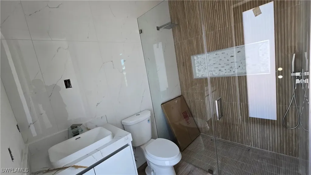 2006 Nelson Road N Cape Coral FL 33993
