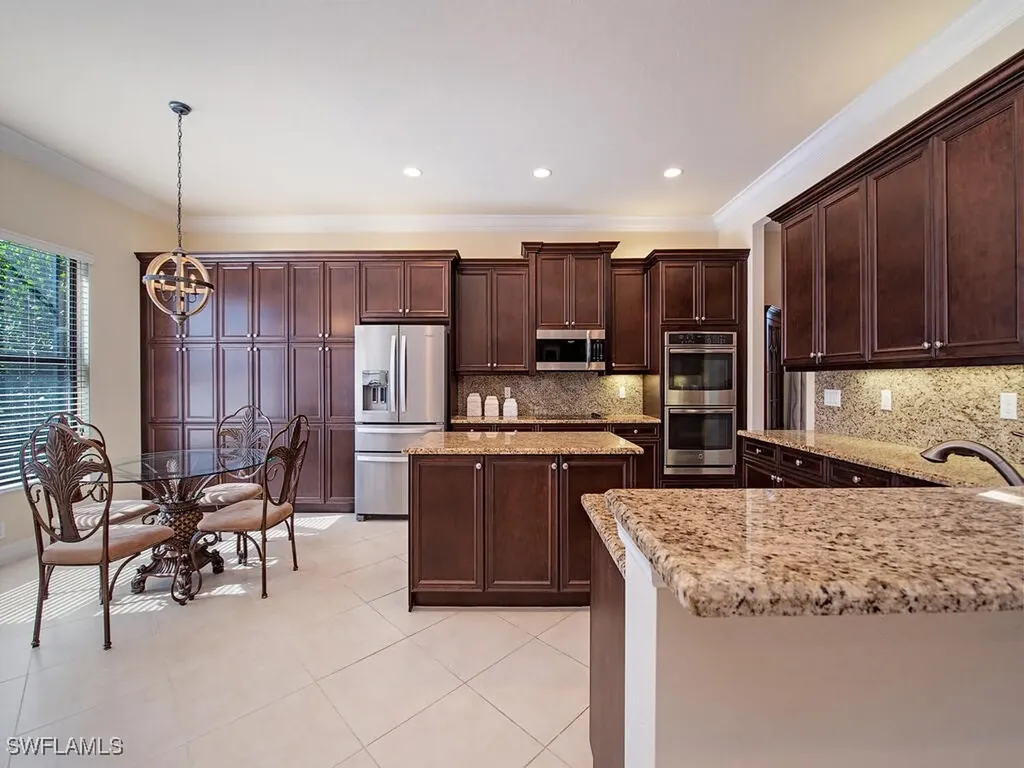 3199 Atlantic Circle Naples FL 34119