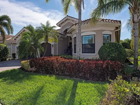 3199 Atlantic Circle Naples FL 34119