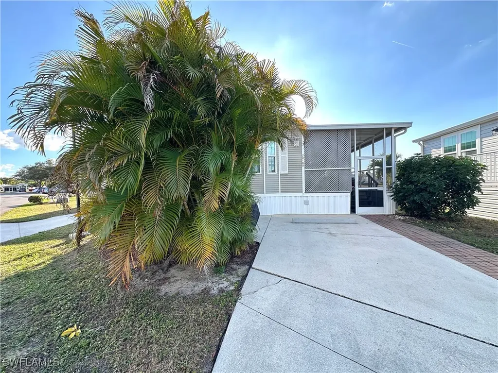 20180 Ponce De Leon Drive Estero FL 33928