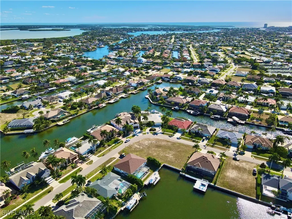 1540 Buccaneer Court Marco Island FL 34145