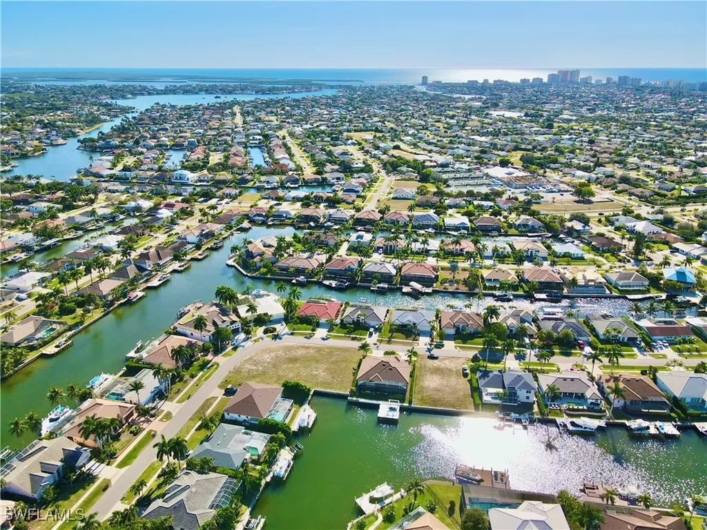 1540 Buccaneer Court Marco Island FL 34145
