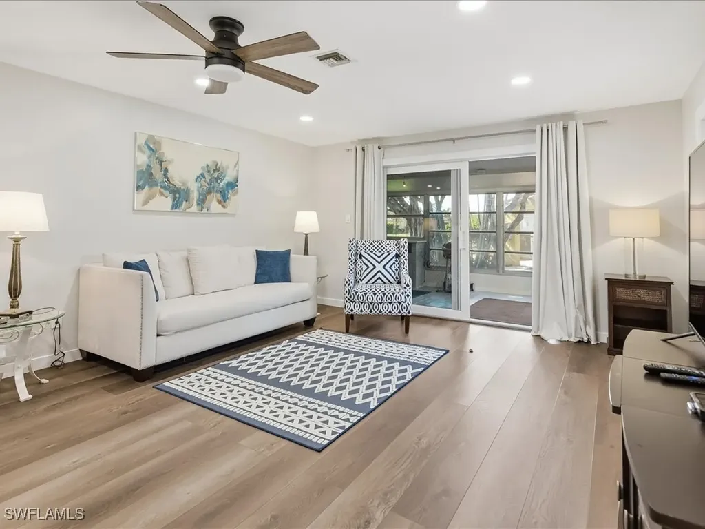 186 Harrison Road Naples FL 34112