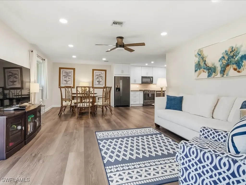 186 Harrison Road Naples FL 34112