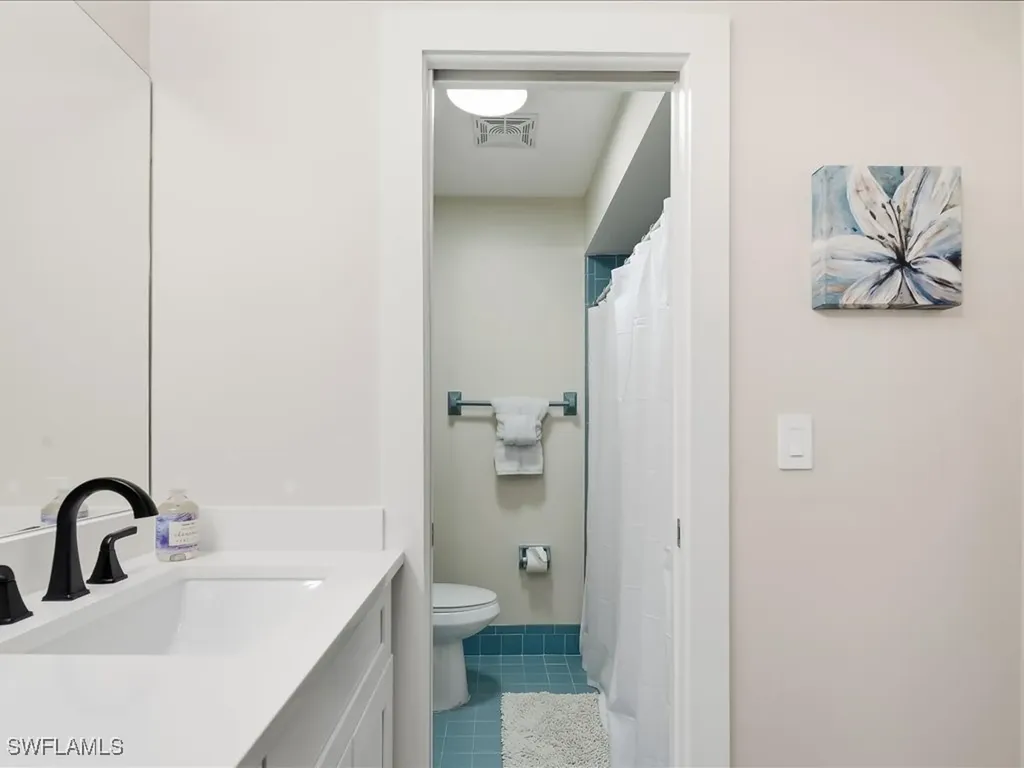 186 Harrison Road Naples FL 34112