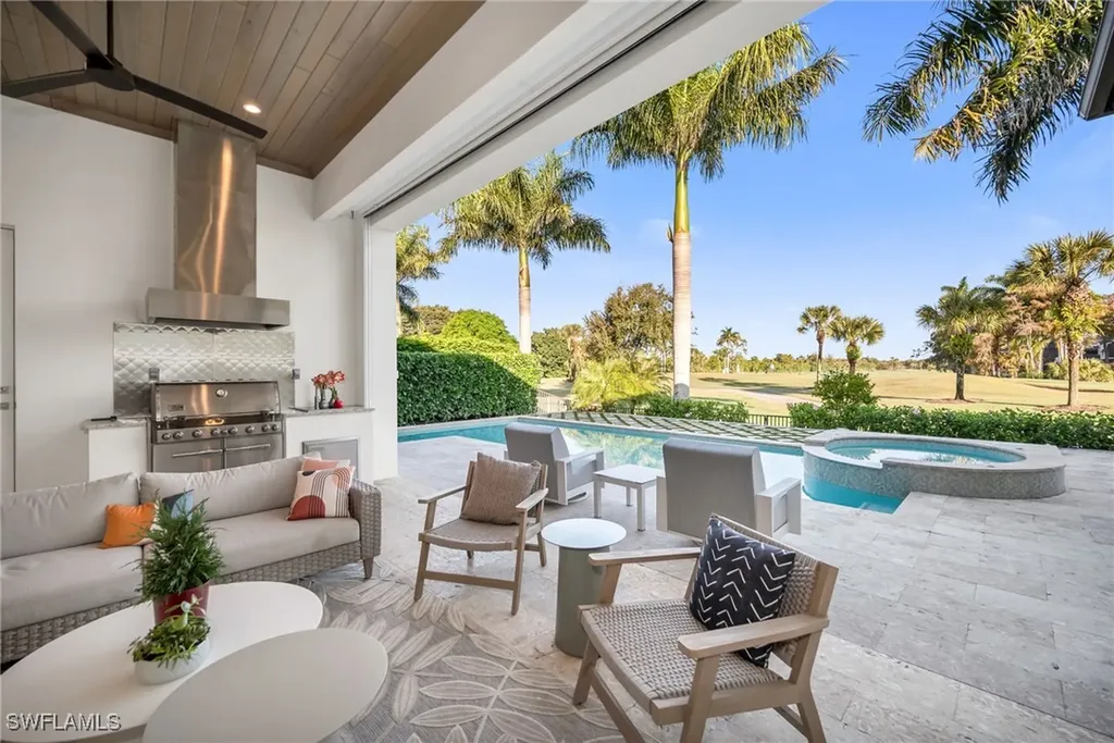 1671 Vinland Way Naples FL 34105