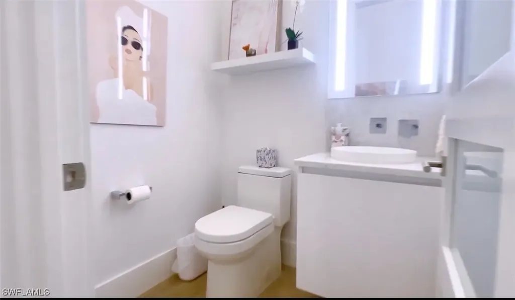 1671 Vinland Way Naples FL 34105