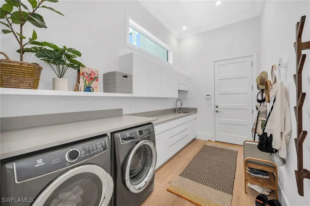 1671 Vinland Way Naples FL 34105