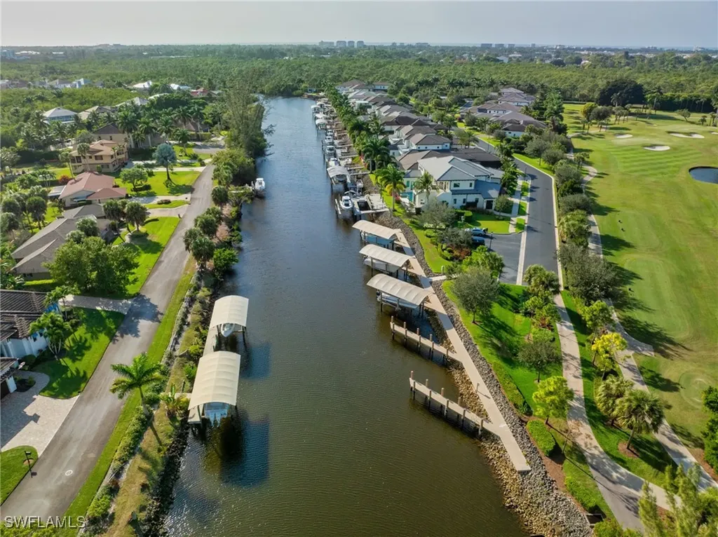 1671 Vinland Way Naples FL 34105