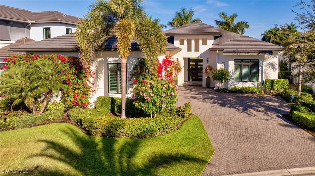 1671 Vinland Way Naples FL 34105