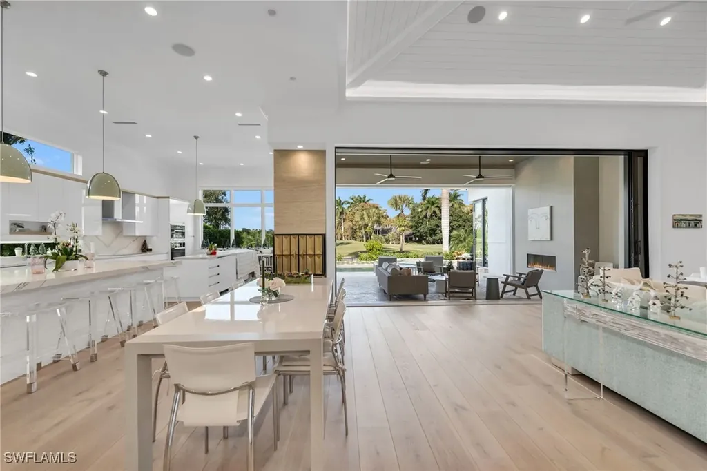 1671 Vinland Way Naples FL 34105