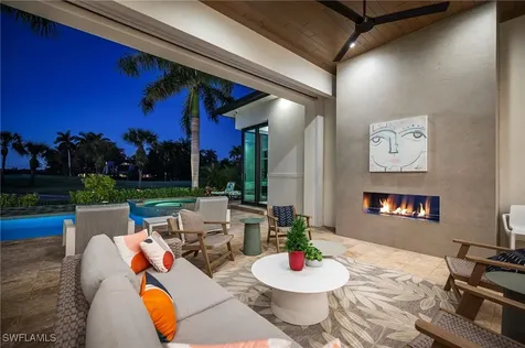 1671 Vinland Way Naples FL 34105