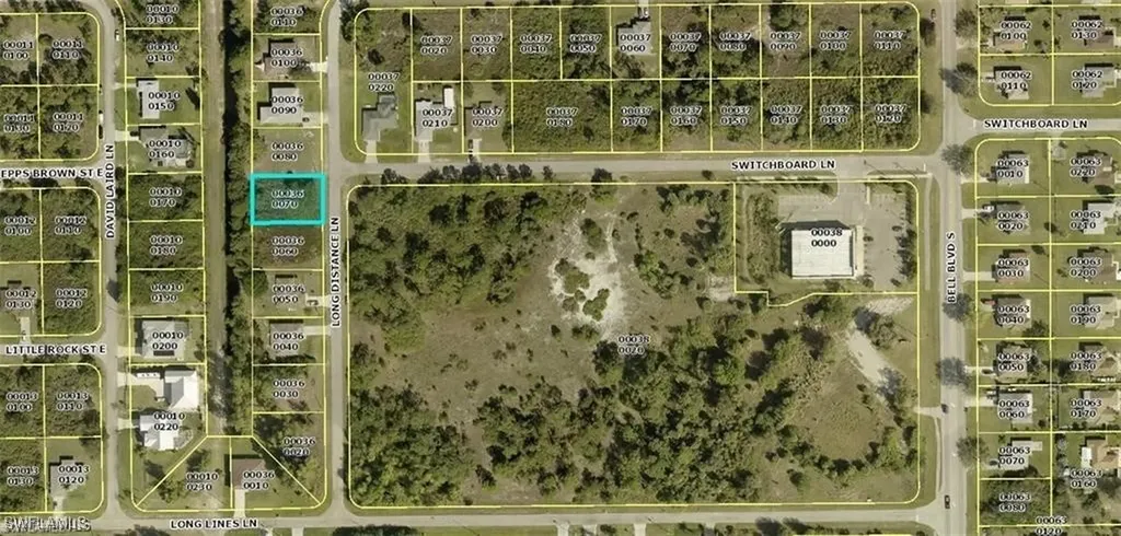 727 Long Distance Lane Lehigh Acres FL 33974