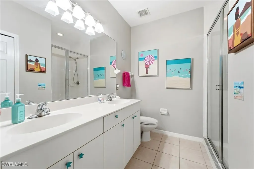 422 Valerie Way Naples FL 34104