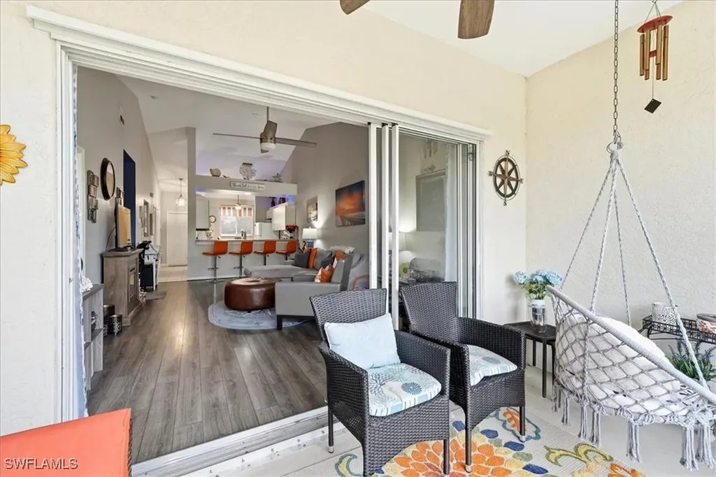 422 Valerie Way Naples FL 34104