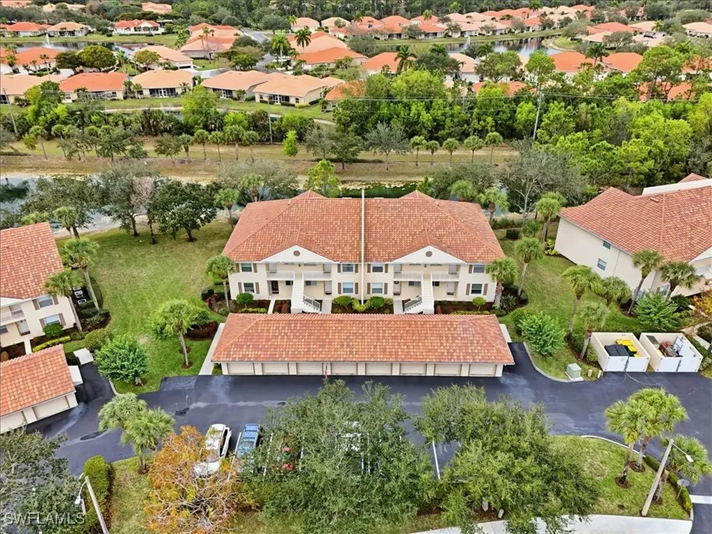 422 Valerie Way Naples FL 34104