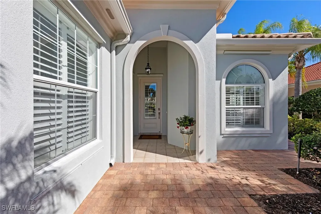 15426 Trevally Way Bonita Springs FL 34135