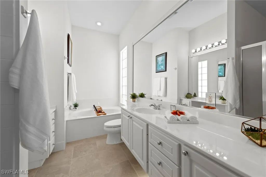 15426 Trevally Way Bonita Springs FL 34135