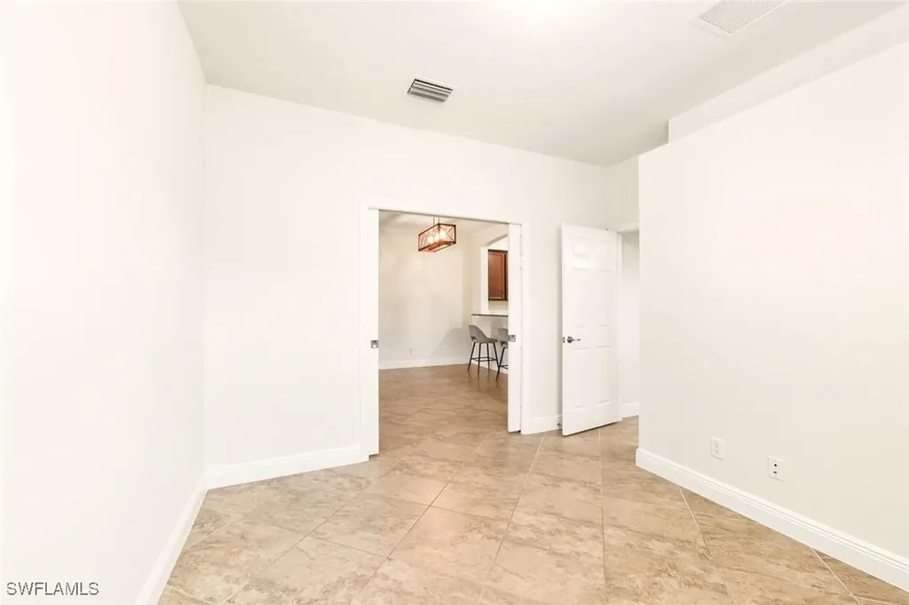 2080 Wellington Street Naples FL 34120