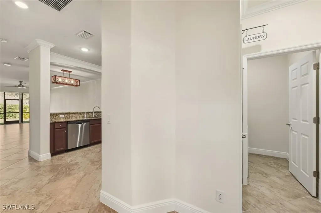 2080 Wellington Street Naples FL 34120