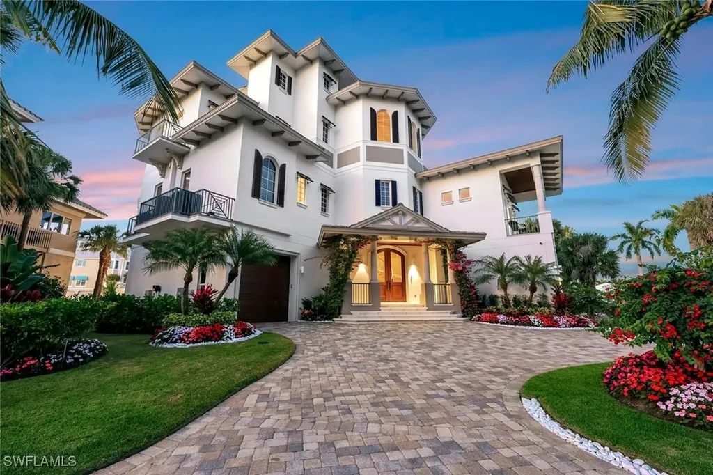 Bonita Springs FL, 103 Guadeloupe Lane