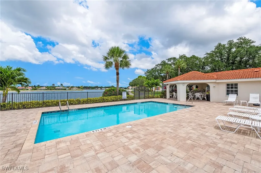 529 Mardel Drive Naples FL 34104