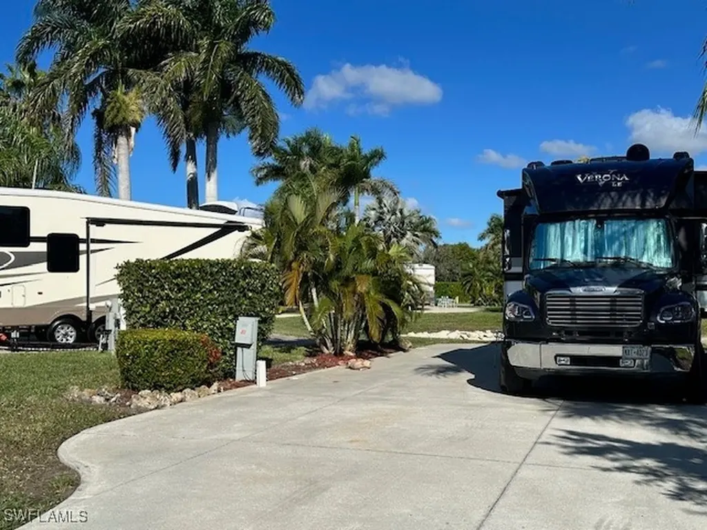 1246 Silver Lakes Boulevard Naples FL 34114