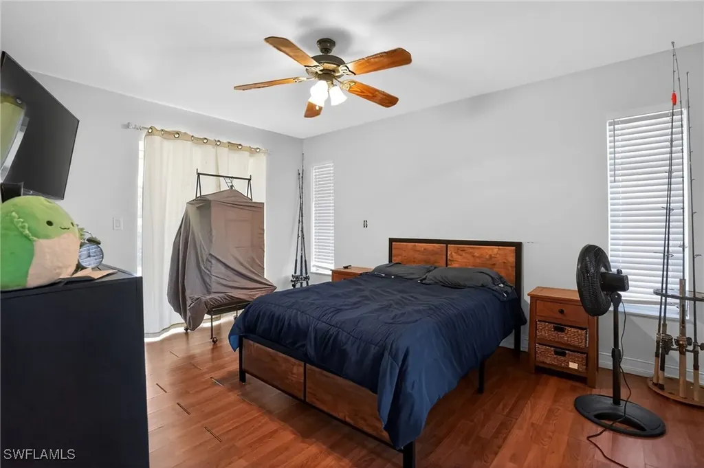 410 SE 2nd Street Cape Coral FL 33990