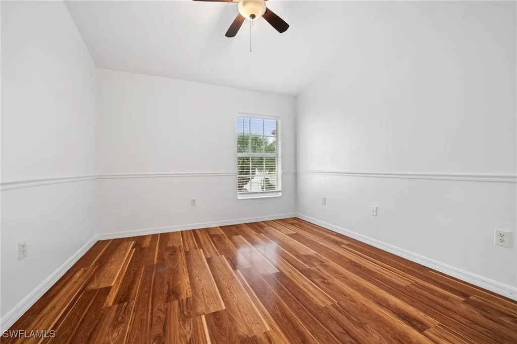 880 Hampton Circle Naples FL 34105