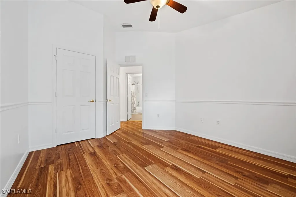 880 Hampton Circle Naples FL 34105