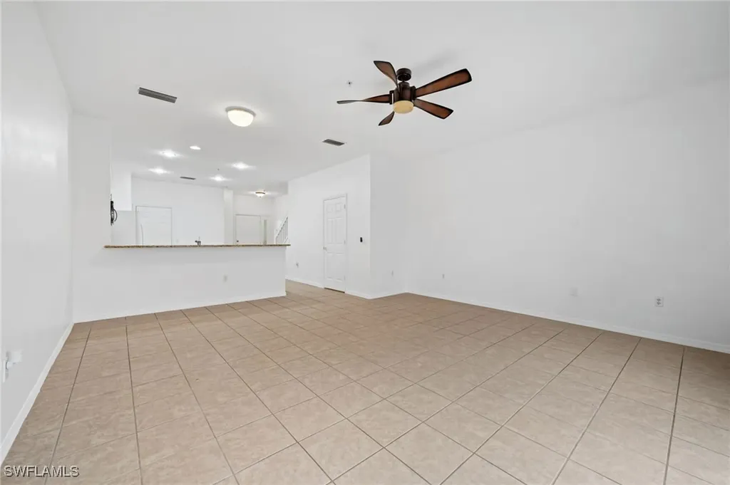 880 Hampton Circle Naples FL 34105