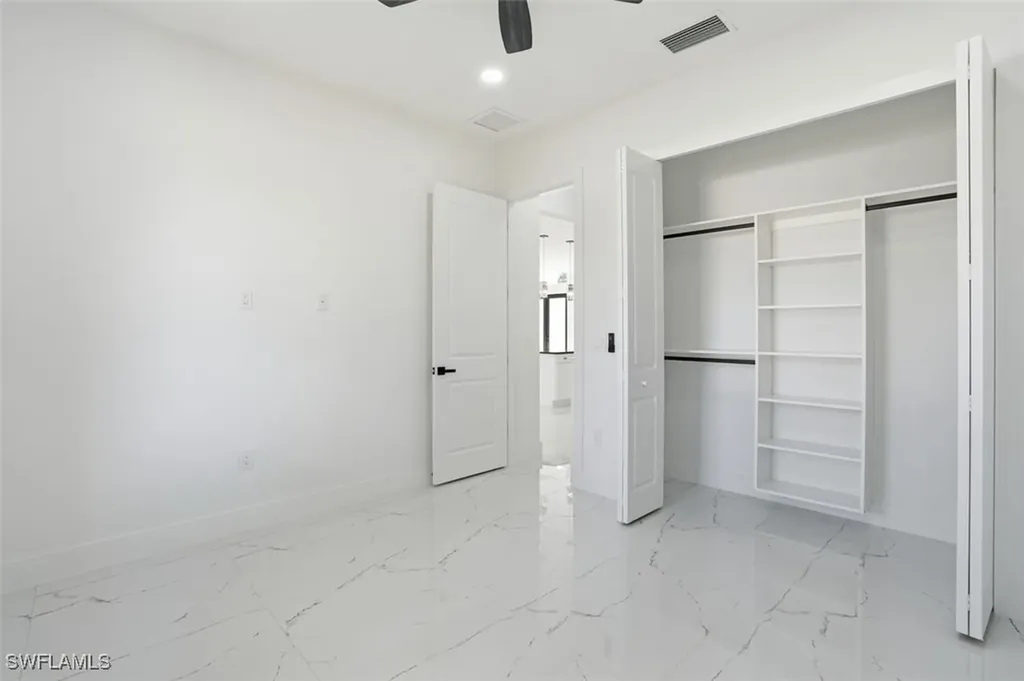 2930 20th Street SW Lehigh Acres FL 33976
