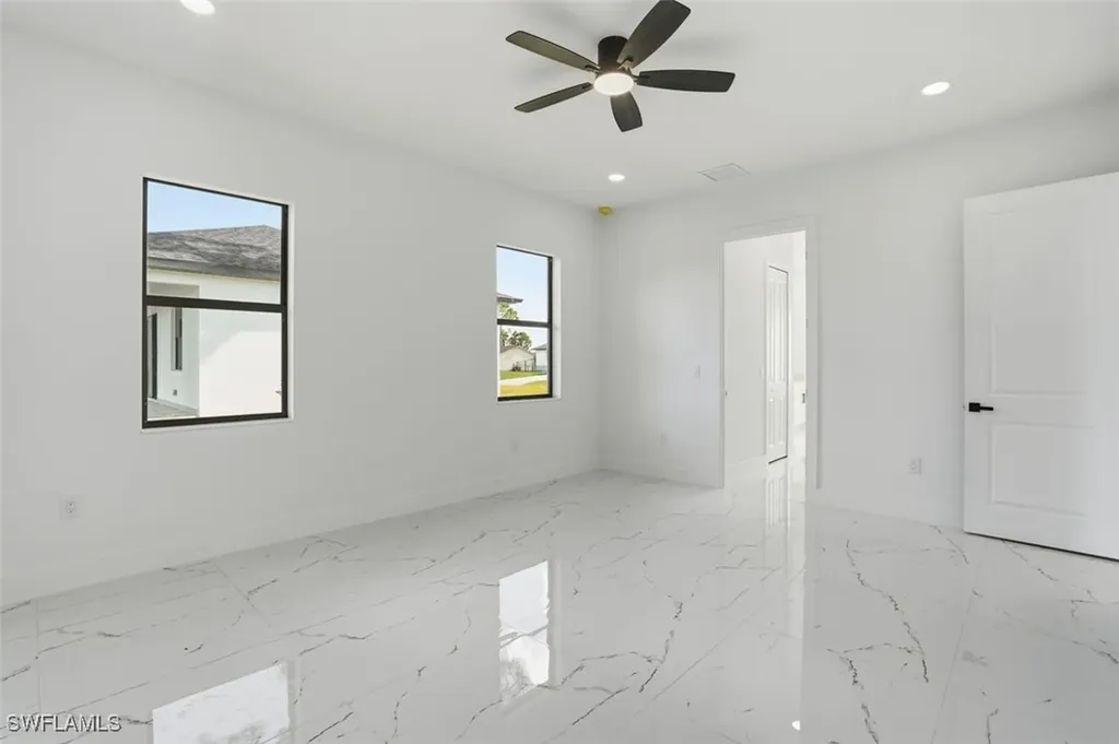 2930 20th Street SW Lehigh Acres FL 33976