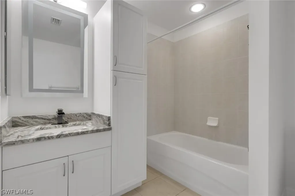 11837 Bayport Lane Fort Myers FL 33908